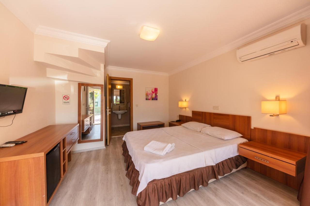 Melis Hotel Kusadasi Exterior photo