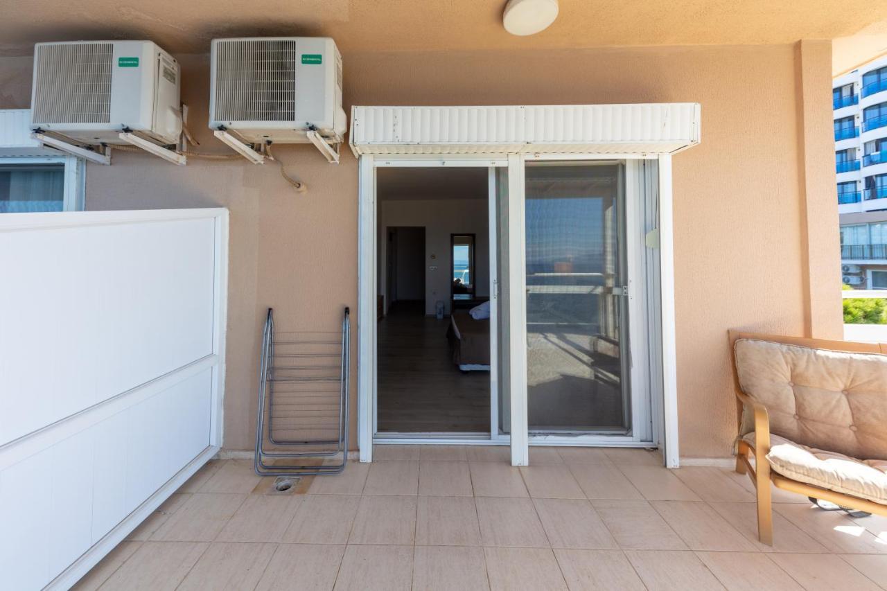Melis Hotel Kusadasi Exterior photo