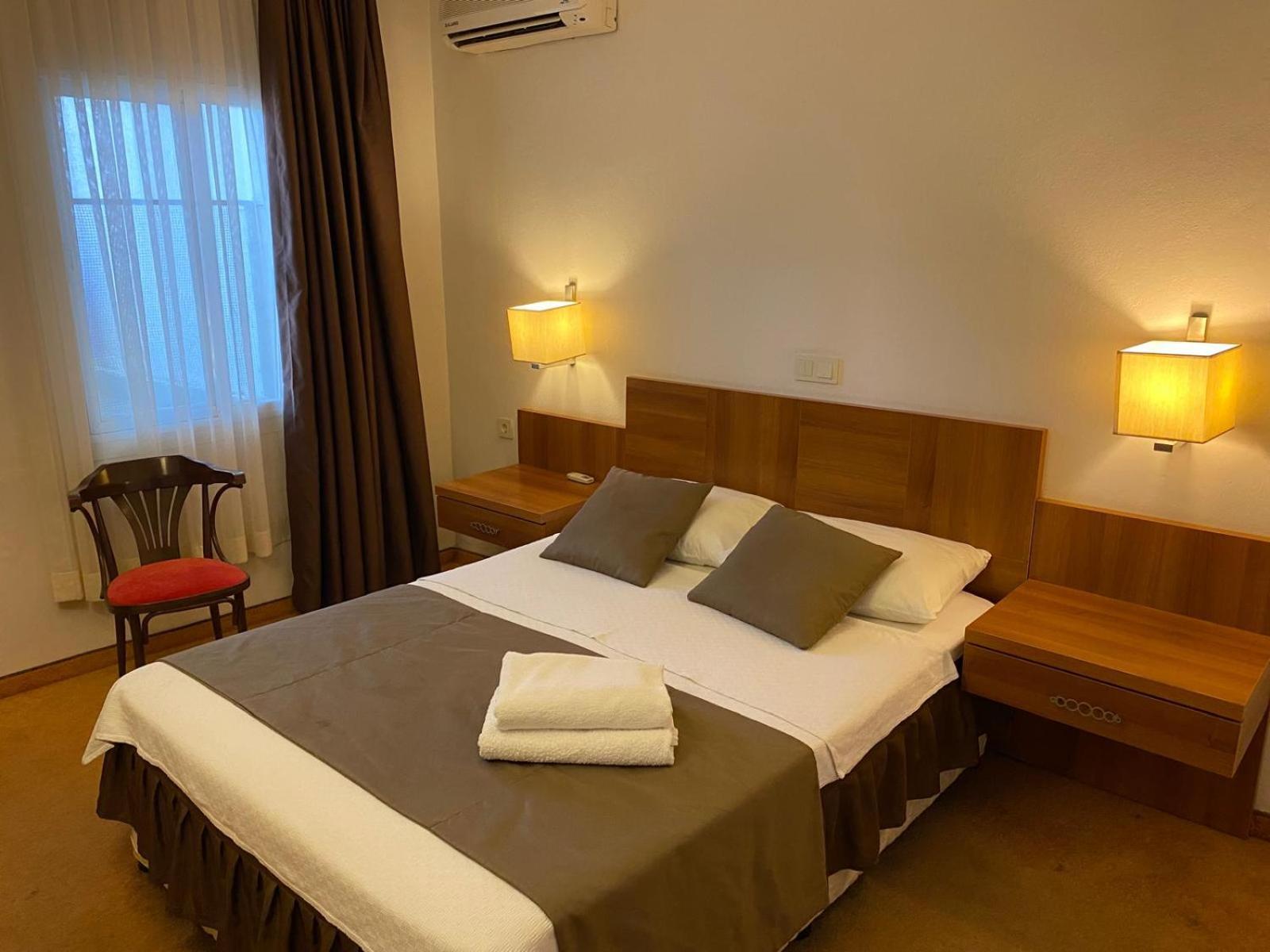 Melis Hotel Kusadasi Exterior photo