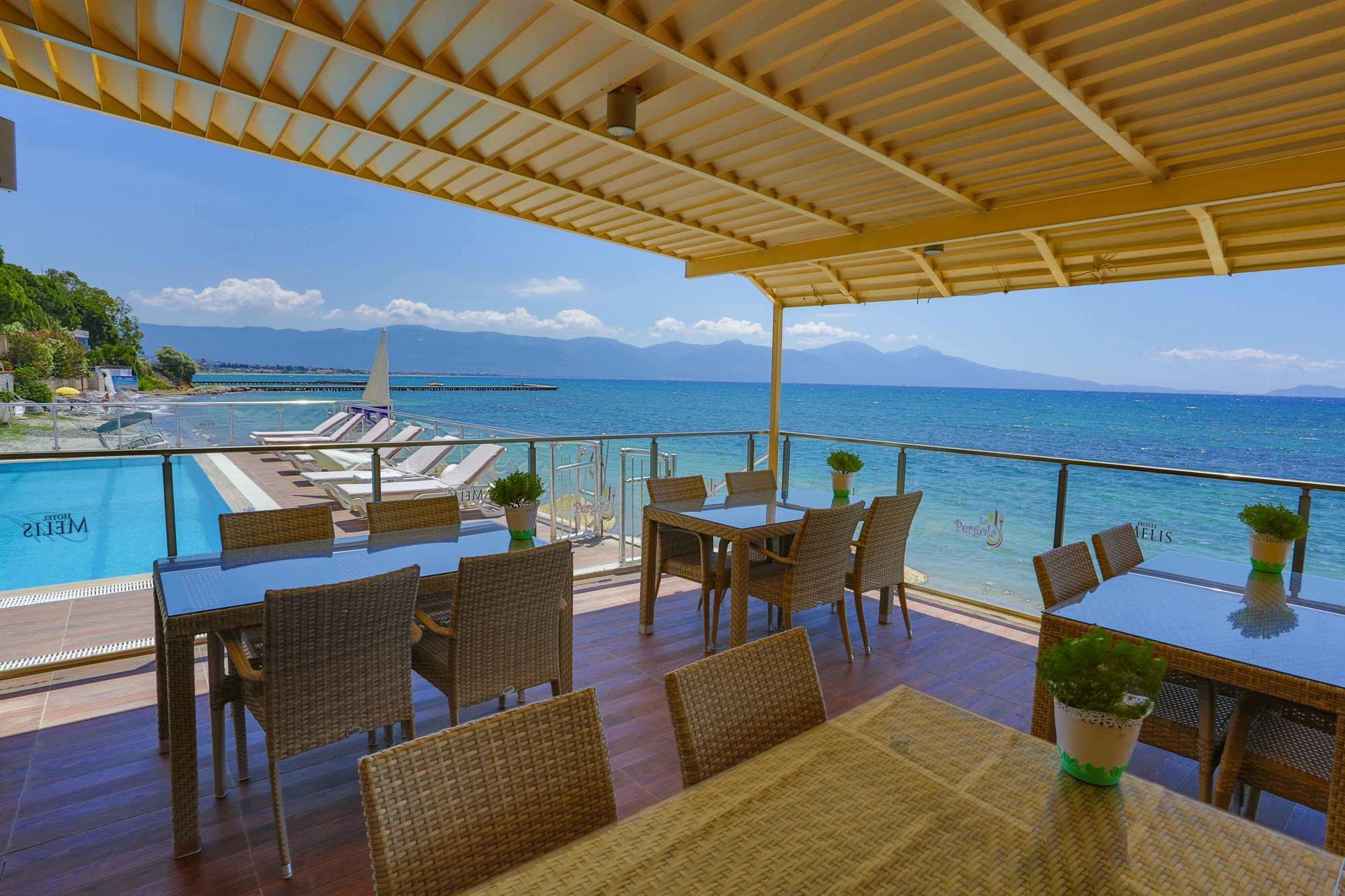 Melis Hotel Kusadasi Exterior photo