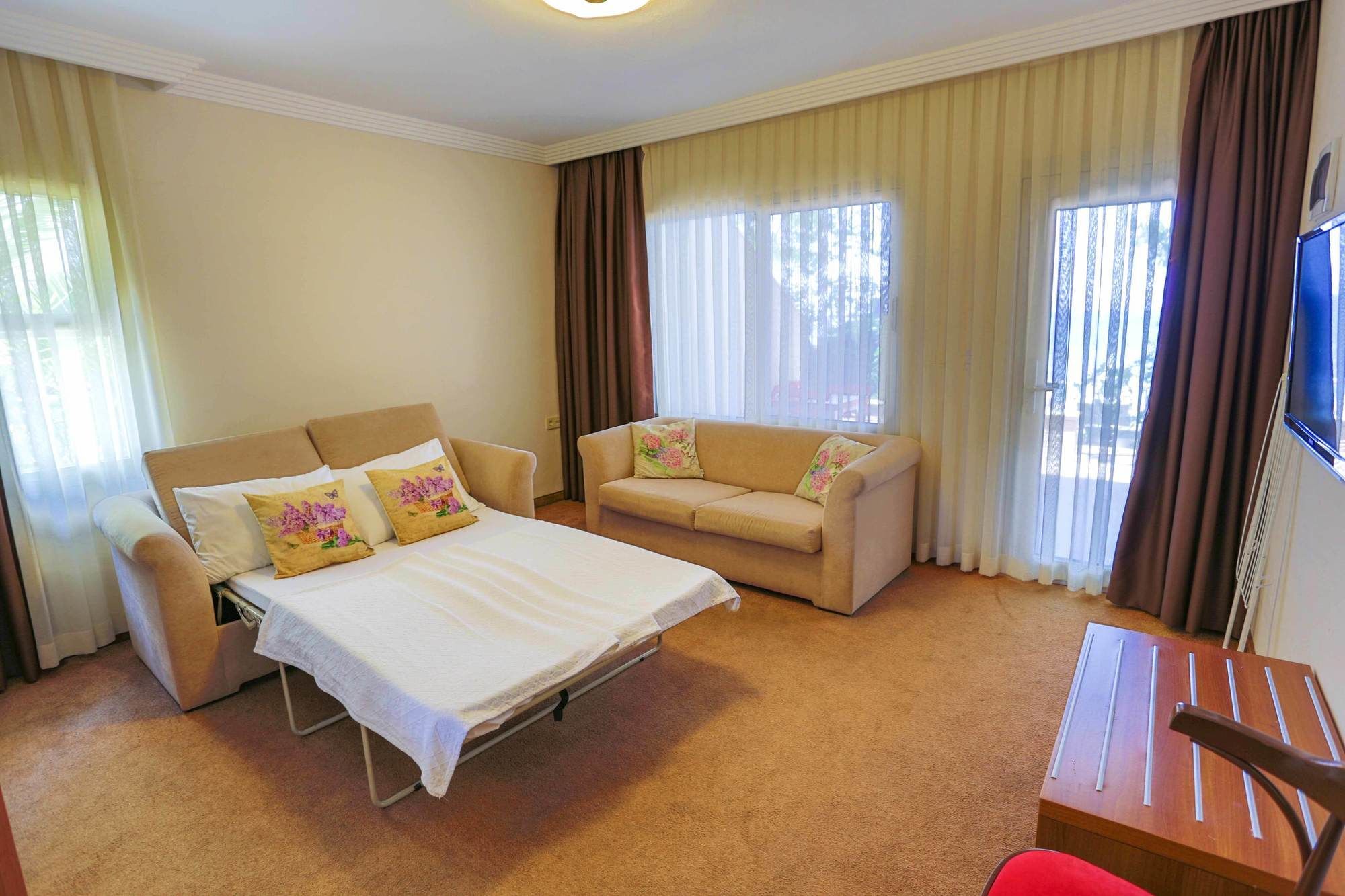 Melis Hotel Kusadasi Exterior photo